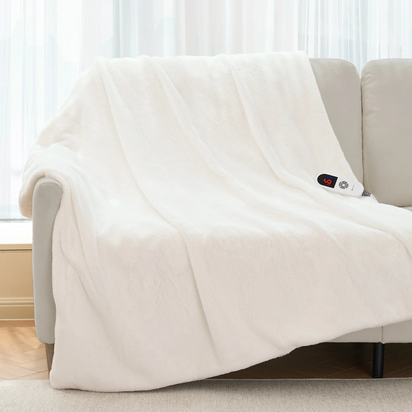 MARNUR 50"x60" Electric Blanket, Soft Faux Fur, 6 Heating Levels, 4-Hour Timer, White