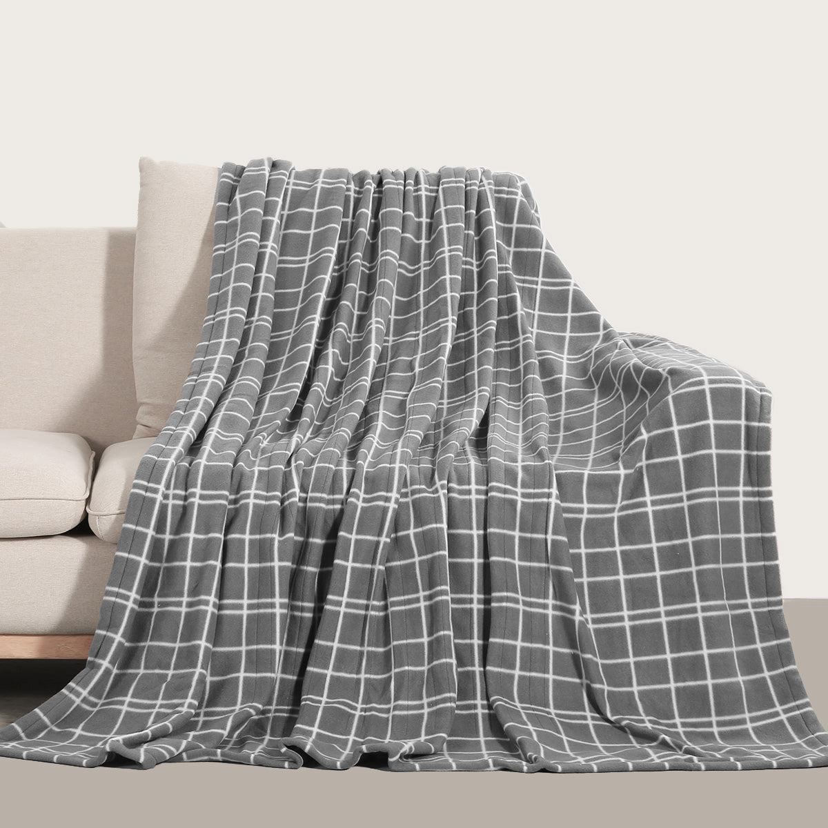 Load image into Gallery viewer, Electric Blanket Heated Throw,ETL Certification with 6 Heating Levels and 3 Hours Auto Off,Machine Washable,84" x 90",Grey and Black Lattice