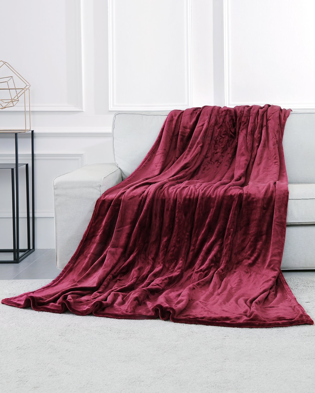 Load image into Gallery viewer, MaxKare Electric Blanket Heated Queen Throw 72" x 84" Oversized Flannel Heated Blanket, ETL Certification Fast Heating with 4 Heating Levels & 10 Hours Auto Off, Machine Washable - NAIPO