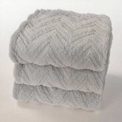 MARNUR Throw Blanket 50"x70" for Couch, Super Soft Cozy Blankets with Herringbone Design, Lightweight Plush All Season Use ,Gray