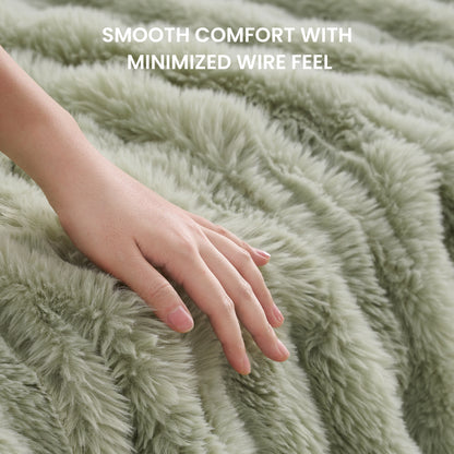 MARNUR Electric Throw Blanket 50"x60", Faux Fur Heated Throw, 6 Heating Levels, 4 Hours Timer - Green